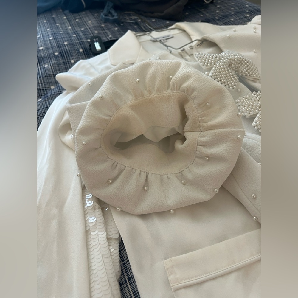 Rebecca Vallance White bow Mini Dress Puff Sleeves pearls bride size 2, 4 stains - Picture 10 of 16